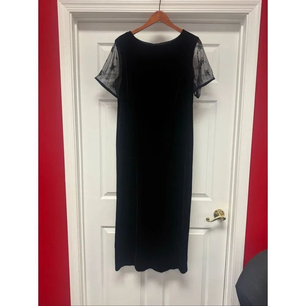 Robbie Bee Vintage Black Velvet Beaded Sleeve Maxi Dress sz 20W EUC